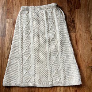 Vintage and rare Una Oneill small cream hand knit wool skirt, Ireland XS